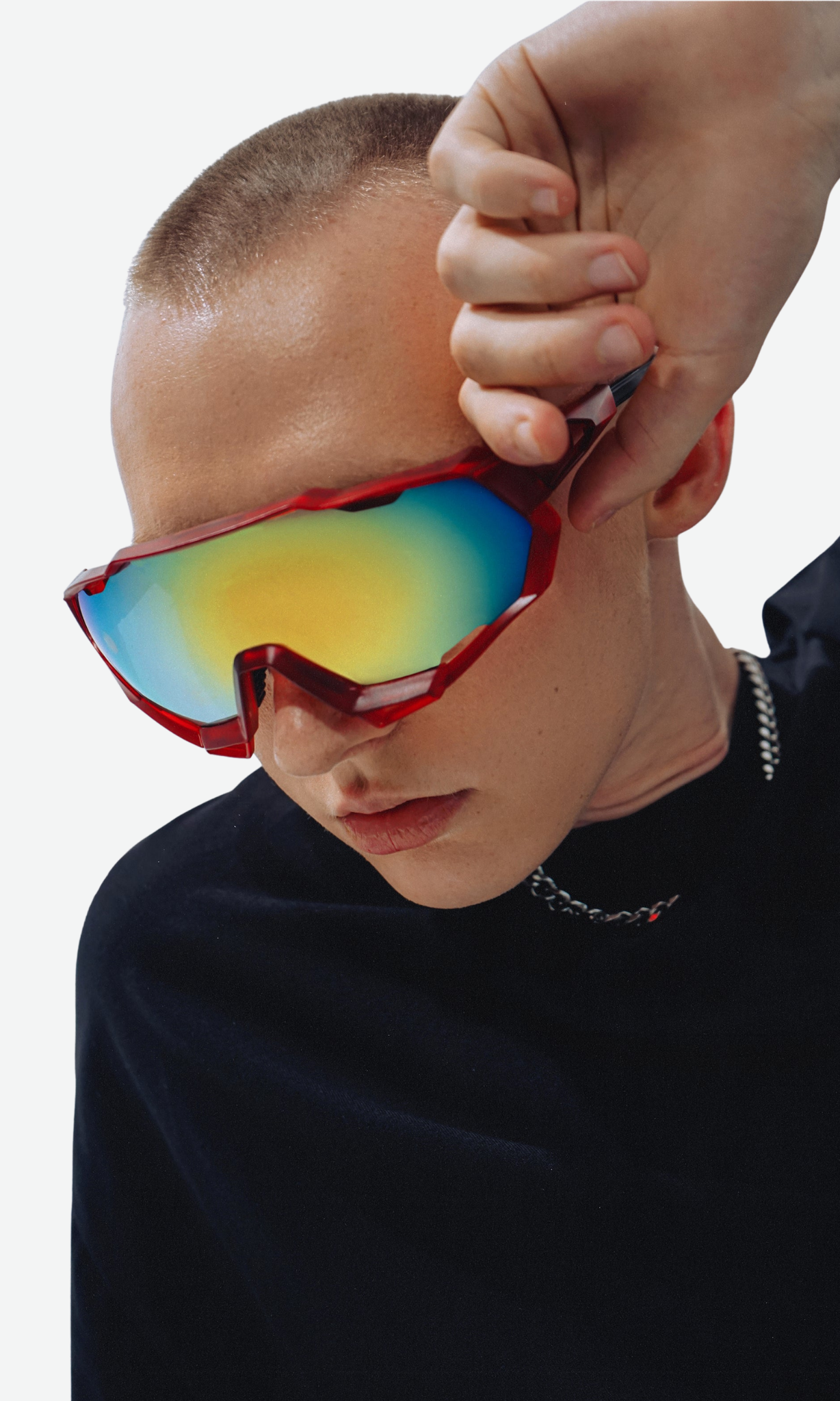 SUNGLASSES