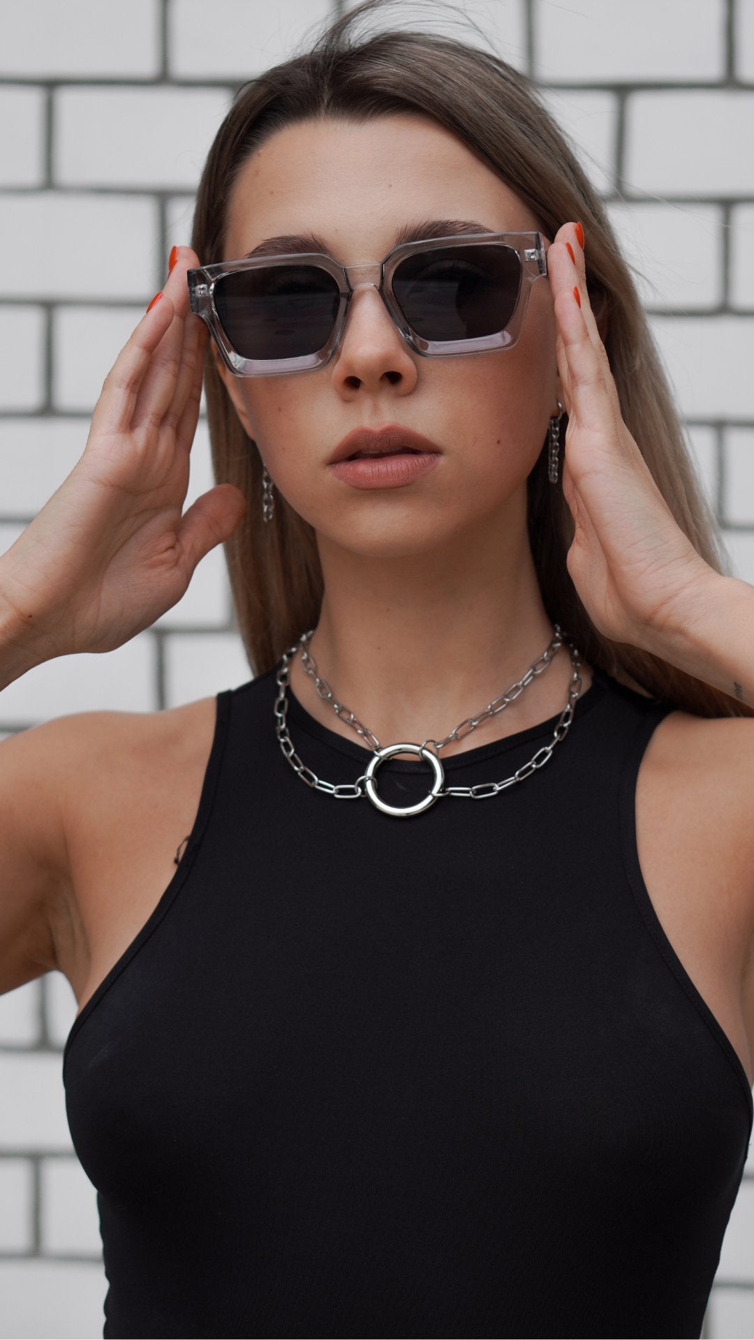 SUNGLASSES